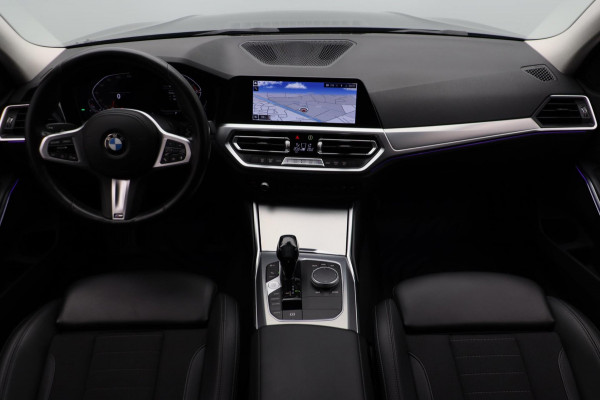 BMW 3 Serie 318i Executive Edition * Origineel Nederlands * Carplay Leder Navigatie Cruise