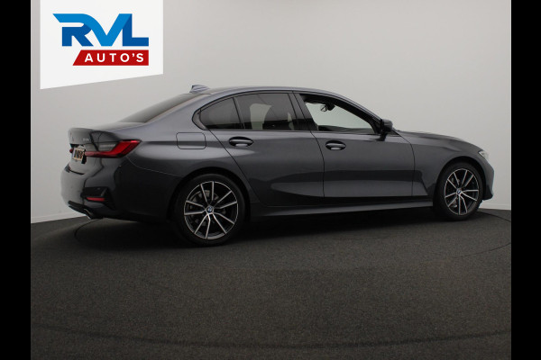BMW 3 Serie 318i Executive Edition * Origineel Nederlands * Carplay Leder Navigatie Cruise