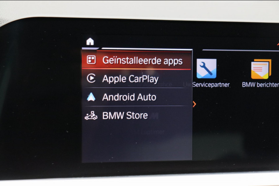 BMW 3 Serie 318i Executive Edition * Origineel Nederlands * Carplay Leder Navigatie Cruise