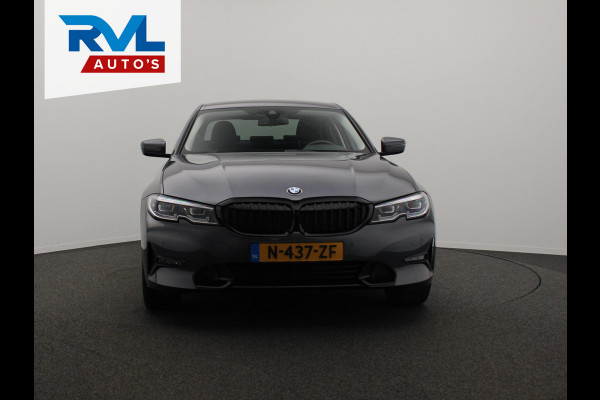 BMW 3 Serie 318i Executive Edition * Origineel Nederlands * Carplay Leder Navigatie Cruise