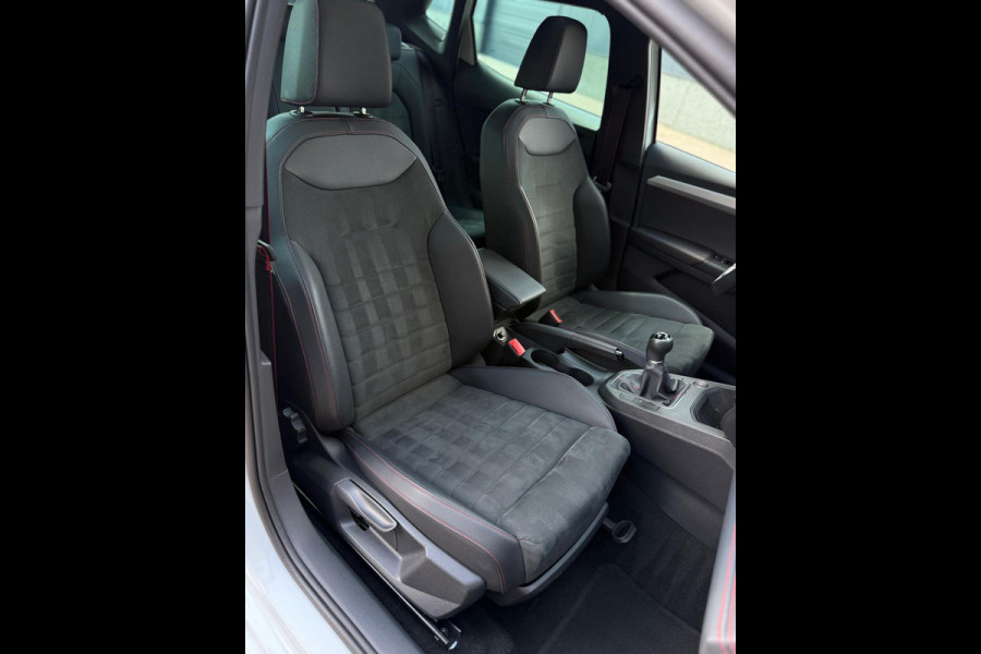 Seat Ibiza 1.0 TSI FR Panorama CarPlay Camera