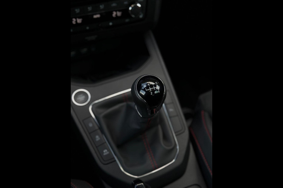 Seat Ibiza 1.0 TSI FR Panorama CarPlay Camera