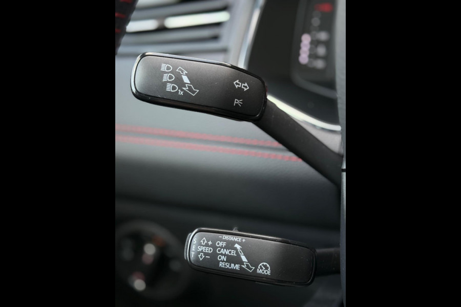 Seat Ibiza 1.0 TSI FR Panorama CarPlay Camera