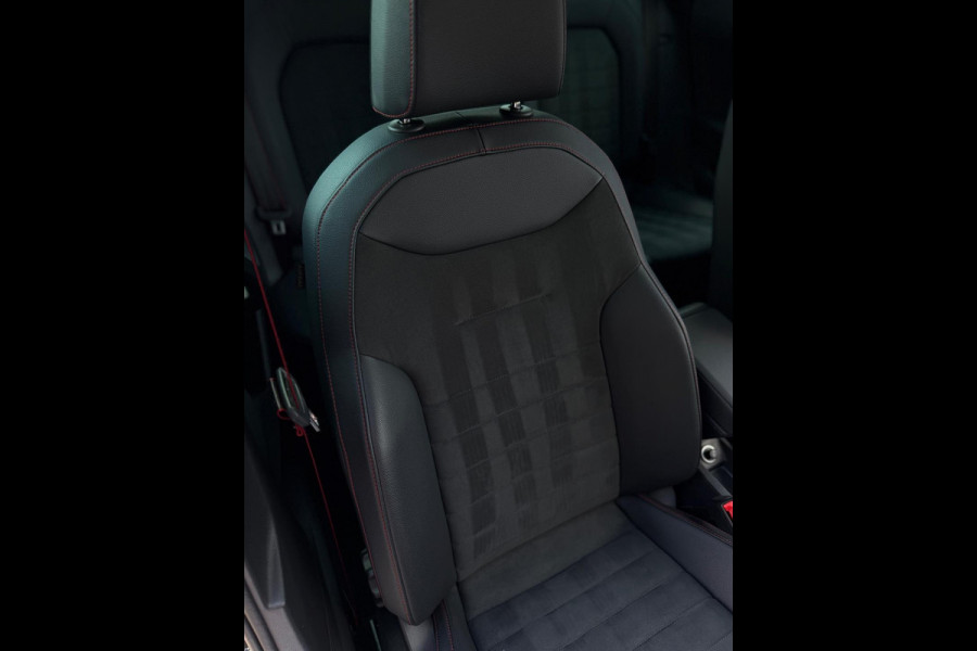 Seat Ibiza 1.0 TSI FR Panorama CarPlay Camera