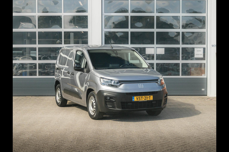 Fiat E-Doblò 136 L1 50 kWh Fiat E-Doblo 136 L1 50 kWh | Uit voorraad leverbaar | Navi | Camera | PDC | Apple Carplay | Cruise | Clima