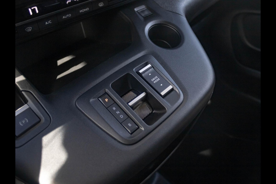 Fiat E-Doblò 136 L1 50 kWh Fiat E-Doblo 136 L1 50 kWh | Uit voorraad leverbaar | Navi | Camera | PDC | Apple Carplay | Cruise | Clima