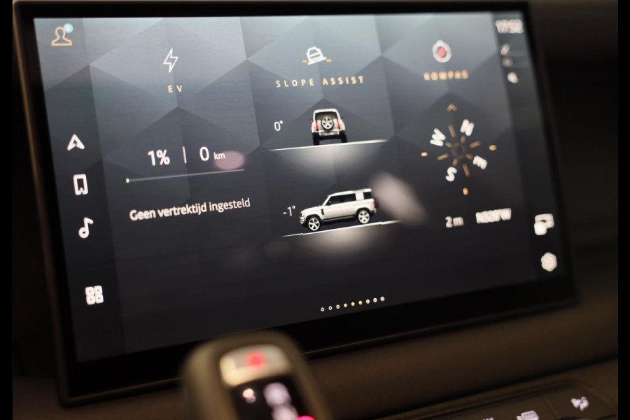 Land Rover Defender 110 2.0 P300e 110 X-Dynamic SE / Head Up / Memory / Elek Stoelen / Acc / Lane Assist / 360 Camera / Open Pano