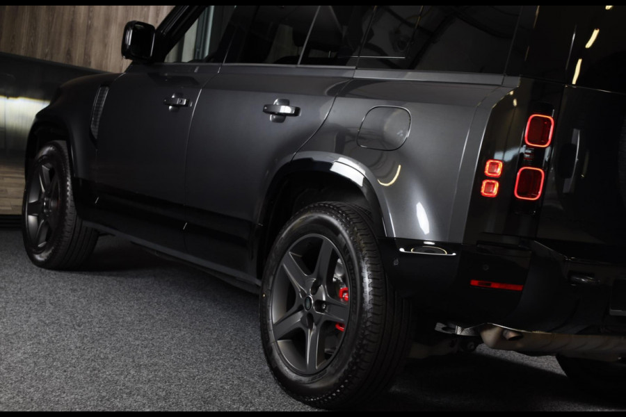 Land Rover Defender 110 2.0 P300e 110 X-Dynamic SE / Head Up / Memory / Elek Stoelen / Acc / Lane Assist / 360 Camera / Open Pano