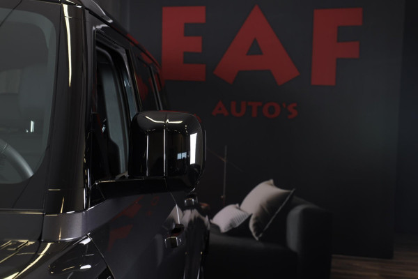 Land Rover Defender 110 2.0 P300e 110 X-Dynamic SE / Head Up / Memory / Elek Stoelen / Acc / Lane Assist / 360 Camera / Open Pano