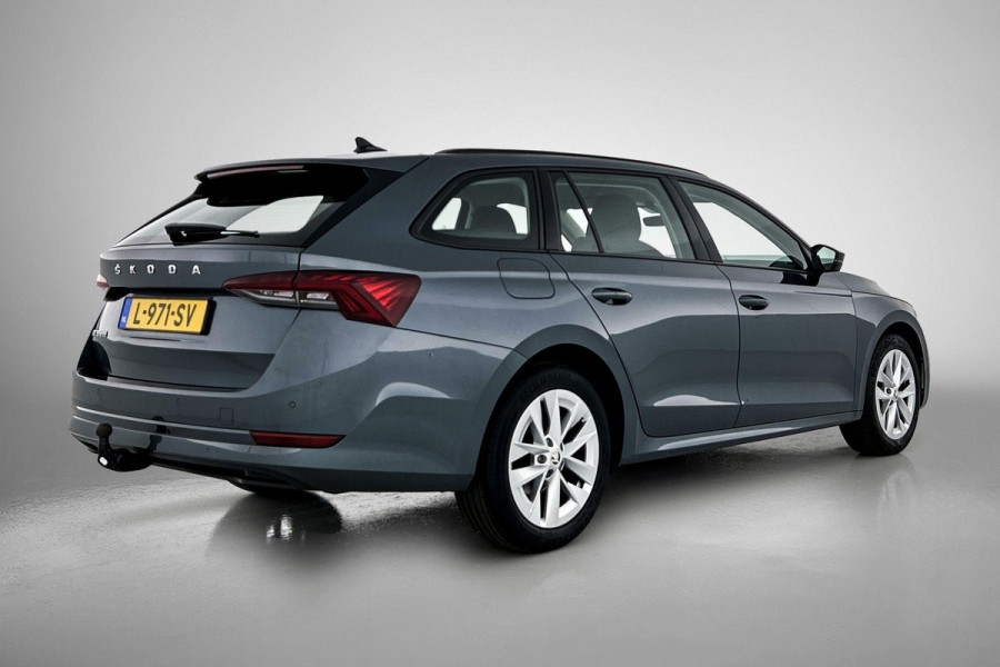 Škoda Octavia Combi 1.0 TSI Ambition Business (TREKHAAK ELEKT. INKLAPBAAR, STUURVERWARMING, PDC, CARPLAY, GOED ONDERHOUDEN)
