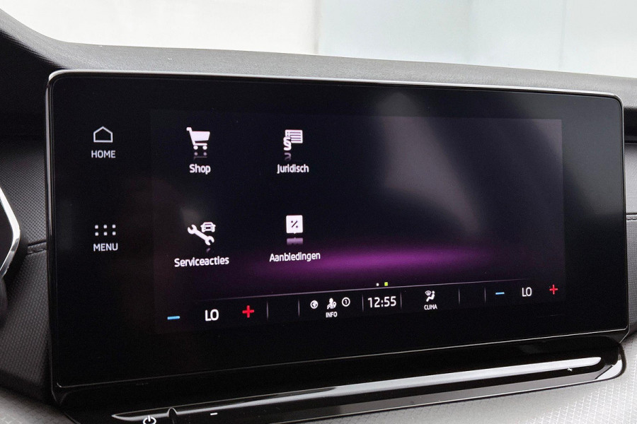 Škoda Octavia Combi 1.0 TSI Ambition Business (TREKHAAK ELEKT. INKLAPBAAR, STUURVERWARMING, PDC, CARPLAY, GOED ONDERHOUDEN)