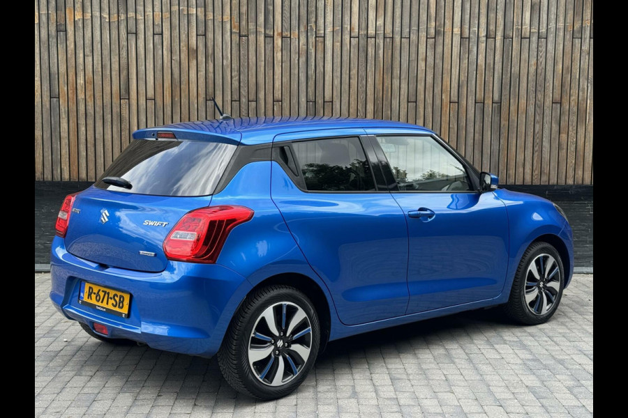 Suzuki Swift 1.0 Stijl Smart Hybrid Navigatiesysteem | LED | Stoelverwarming voor | Getint glas | Achteruitrijcamera | Adaptieve cruise contr