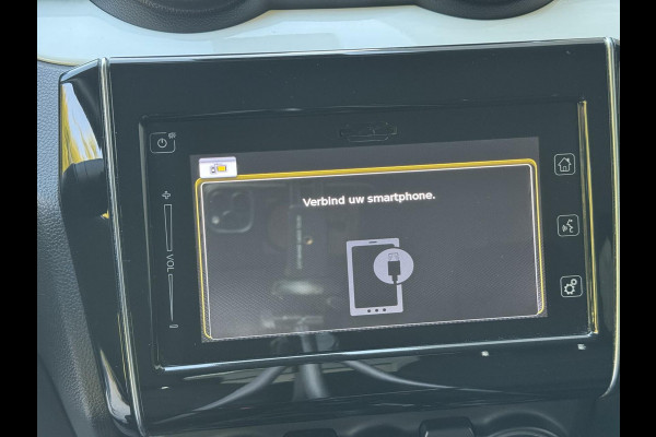Suzuki Swift 1.0 Stijl Smart Hybrid Navigatiesysteem | LED | Stoelverwarming voor | Getint glas | Achteruitrijcamera | Adaptieve cruise contr