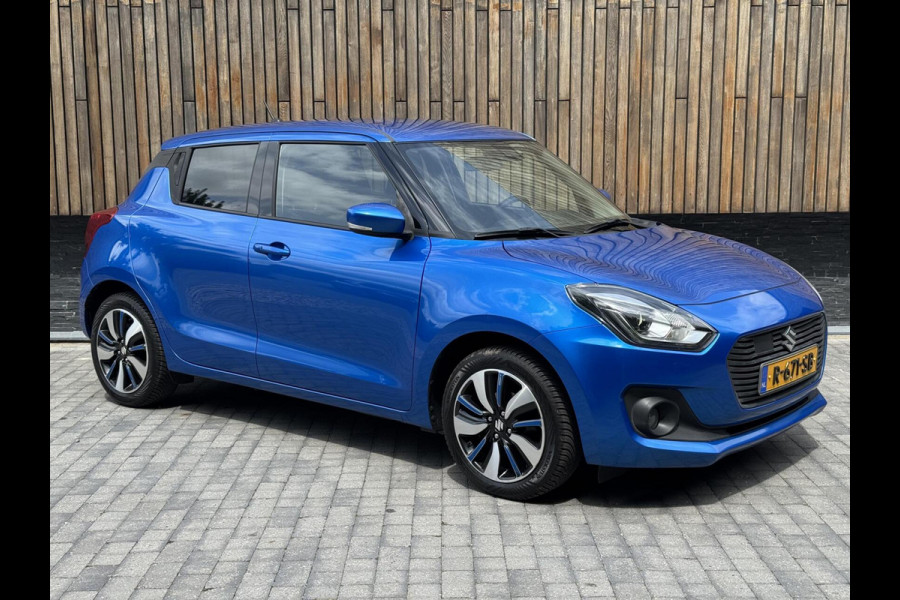 Suzuki Swift 1.0 Stijl Smart Hybrid Navigatiesysteem | LED | Stoelverwarming voor | Getint glas | Achteruitrijcamera | Adaptieve cruise contr