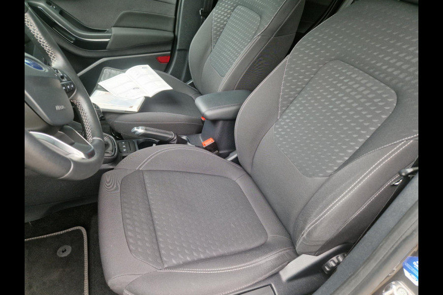 Ford Fiesta 1.0 EcoBoost Titanium X Zeer nette auto! | Navi. | All weather banden | Cruisecontrol | Privacy glass