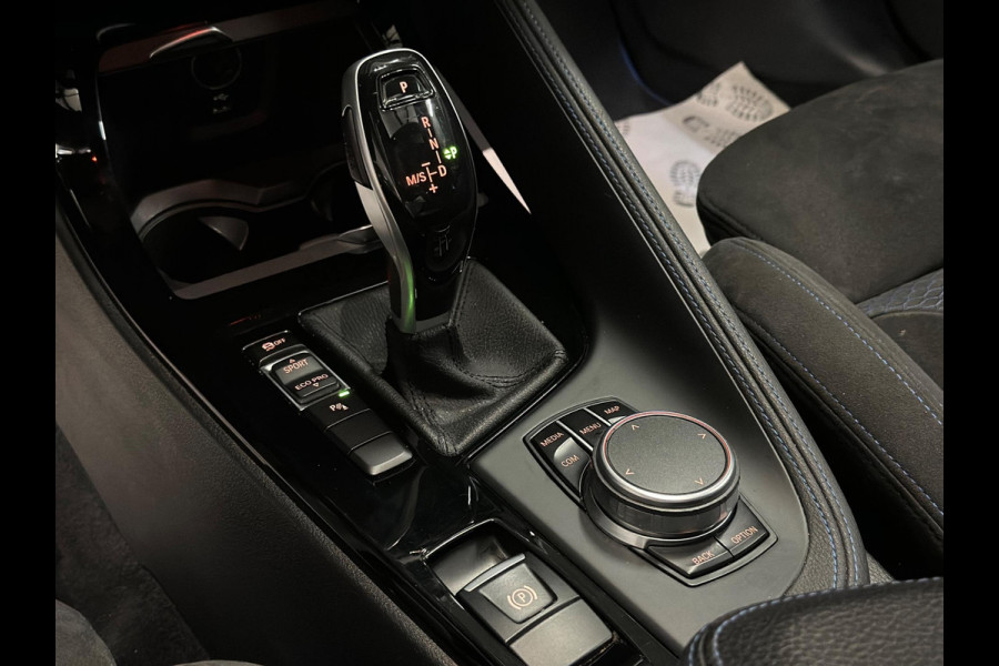 BMW X2 SDrive18i|M Pakket|PANO|BOMVOL!