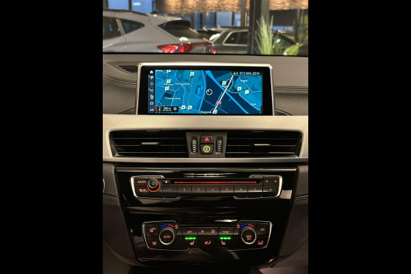 BMW X2 SDrive18i|M Pakket|PANO|BOMVOL!