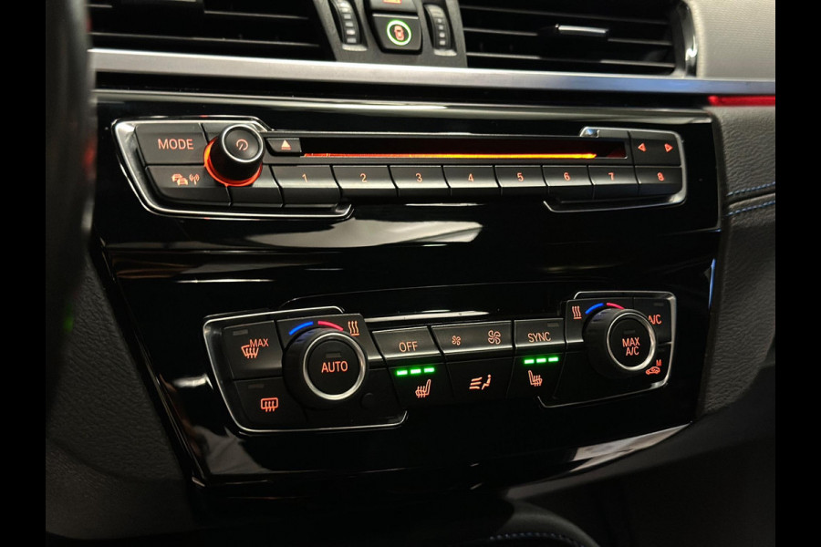 BMW X2 SDrive18i|M Pakket|PANO|BOMVOL!