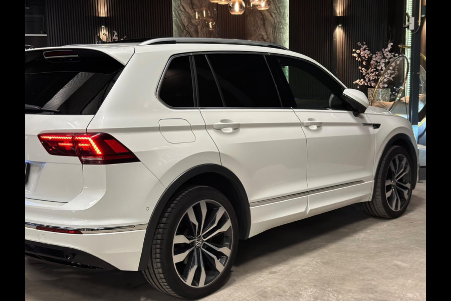 Volkswagen Tiguan 1.5 TSI 3X R-Line|PANO|BOMVOL!