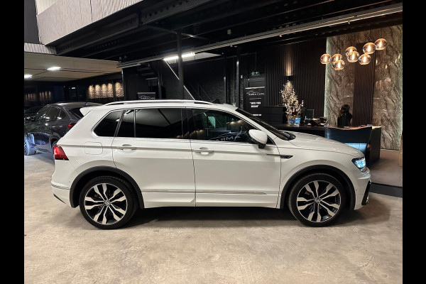Volkswagen Tiguan 1.5 TSI 3X R-Line|PANO|BOMVOL!