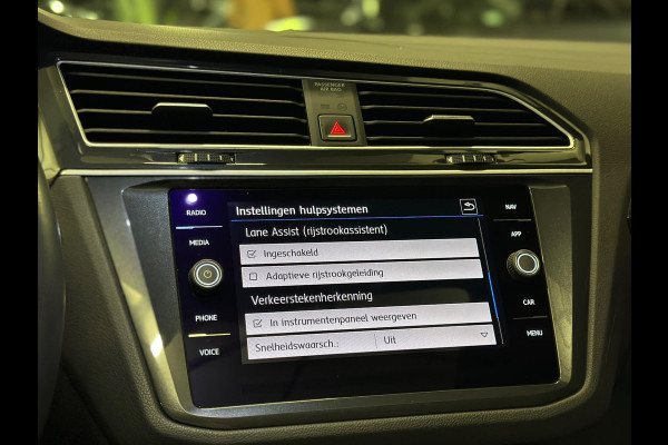 Volkswagen Tiguan 1.5 TSI 3X R-Line|PANO|BOMVOL!