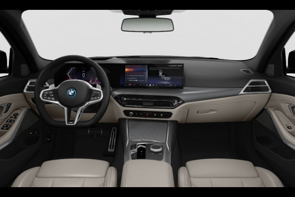 BMW 3 Serie Touring 330e xDrive M-Sport - Pano - Driving Ass Prof - Trekhaak - Head-up