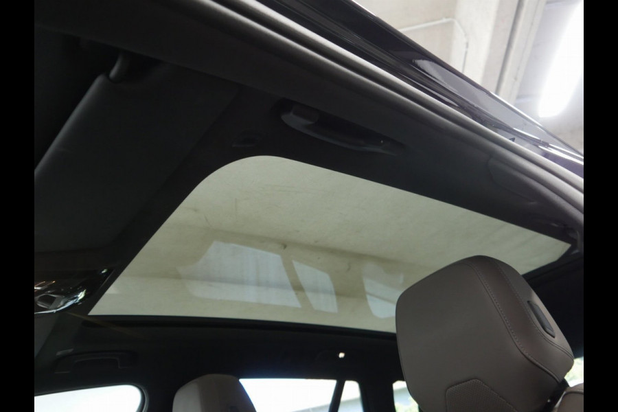 BMW i5 Touring eDrive40 M-Sport Pro - Onderstel Prof - Bowers & Wilkins - Trekhaak - Pano
