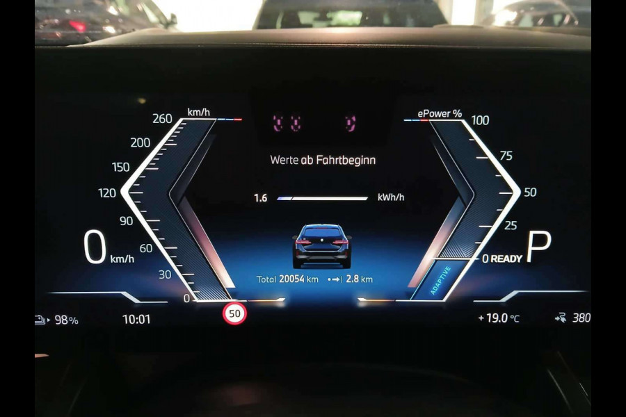 BMW i5 Touring eDrive40 M-Sport Pro - Onderstel Prof - Bowers & Wilkins - Trekhaak - Pano