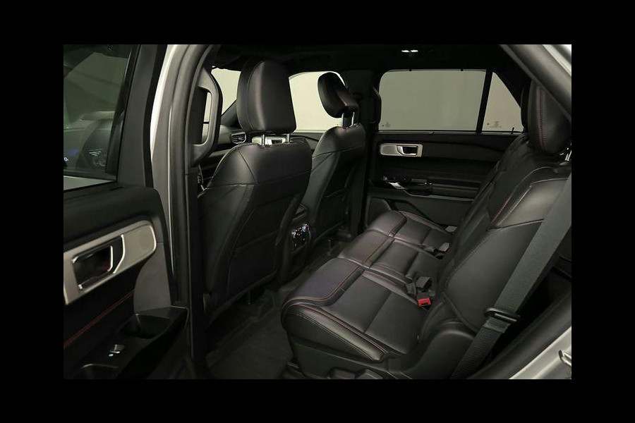 Ford Explorer 3.0 V6 EcoBoost PHEV ST-Line 457pk | Adapatieve Cruise | Panoramadak | Full LED | 2.500kg Trekgewicht | Trekhaak afneembaar | Massage Stoelen
