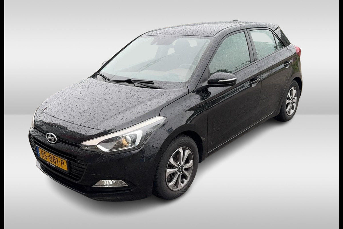 Hyundai i20 1.0 T-GDI Comfort / Trekhaak / Camera / Navigatie / Parkeerhulp achter / Cruise Control / Getint glas Hyundai i20 1.0 T-GDI Comfort / Trekhaak / Camera / Navigatie / Parkeerhulp achter / Cruise Control / Getint glas