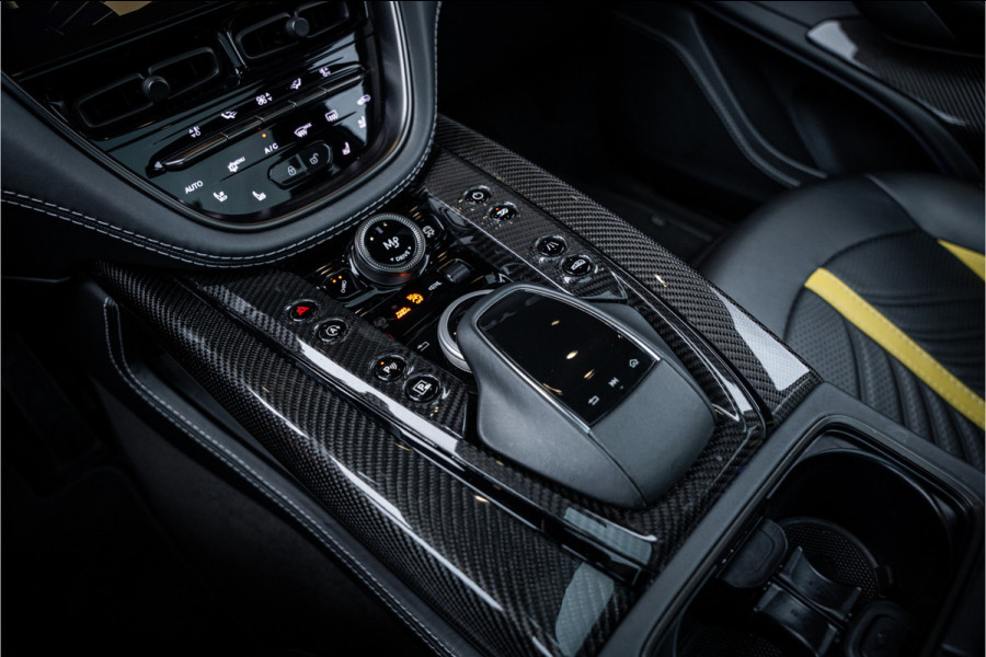 Aston Martin Dbx 4.0 V8 707 - Panorama | Carbon | Keramisch | 23'inch