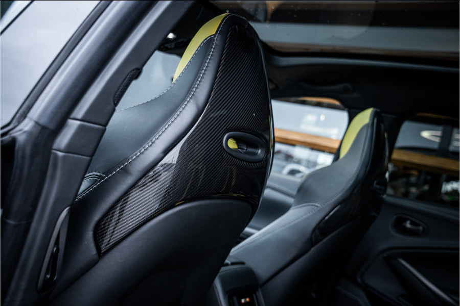 Aston Martin Dbx 4.0 V8 707 - Panorama | Carbon | Keramisch | 23'inch