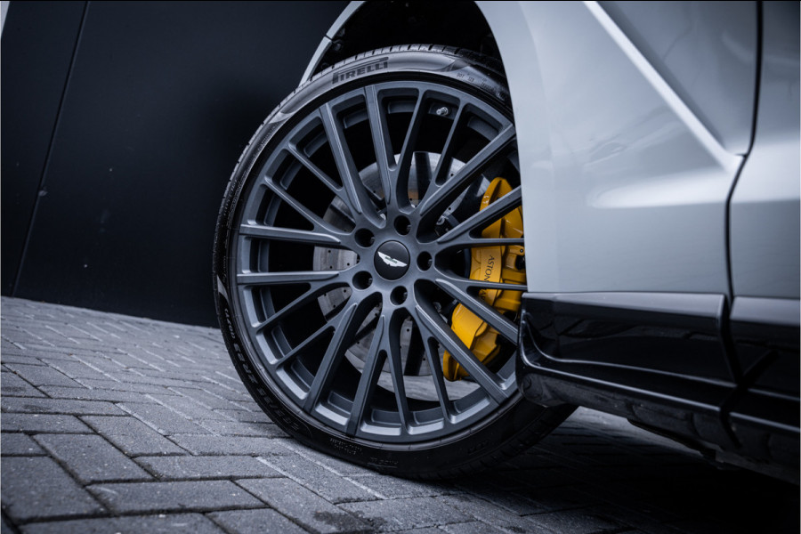 Aston Martin Dbx 4.0 V8 707 - Panorama | Carbon | Keramisch | 23'inch