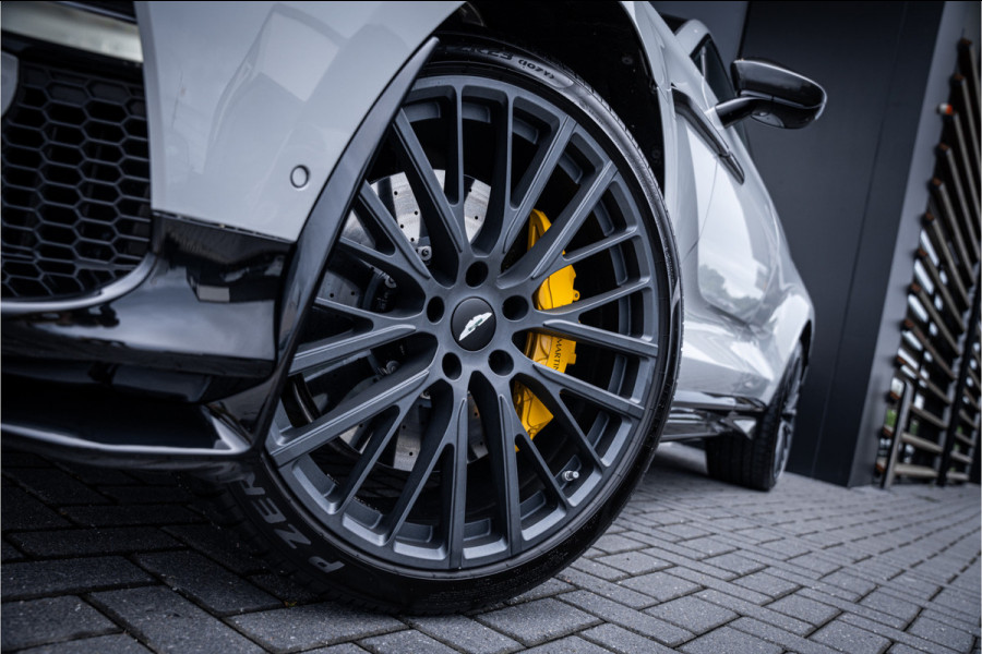 Aston Martin Dbx 4.0 V8 707 - Panorama | Carbon | Keramisch | 23'inch