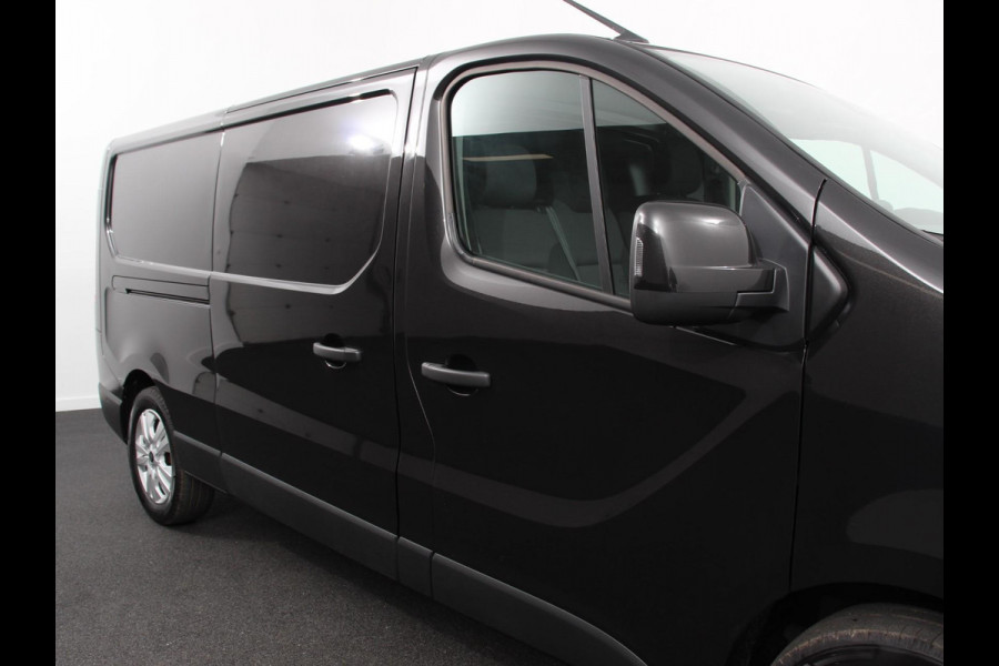 Renault Trafic 2.0 Blue dCi 110PK T30 L2H1 Advance Navigatie Airco Lichtmetalen velgen Betimmering Trekhaak Camera Parkeer sensoren Dab