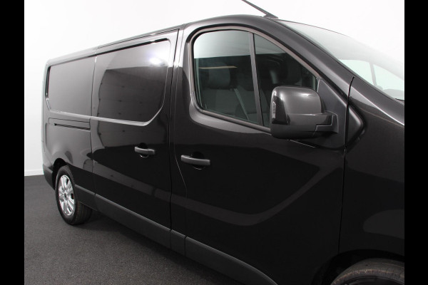 Renault Trafic 2.0 Blue dCi 110PK T30 L2H1 Advance Navigatie Airco Lichtmetalen velgen Betimmering Trekhaak Camera Parkeer sensoren Dab