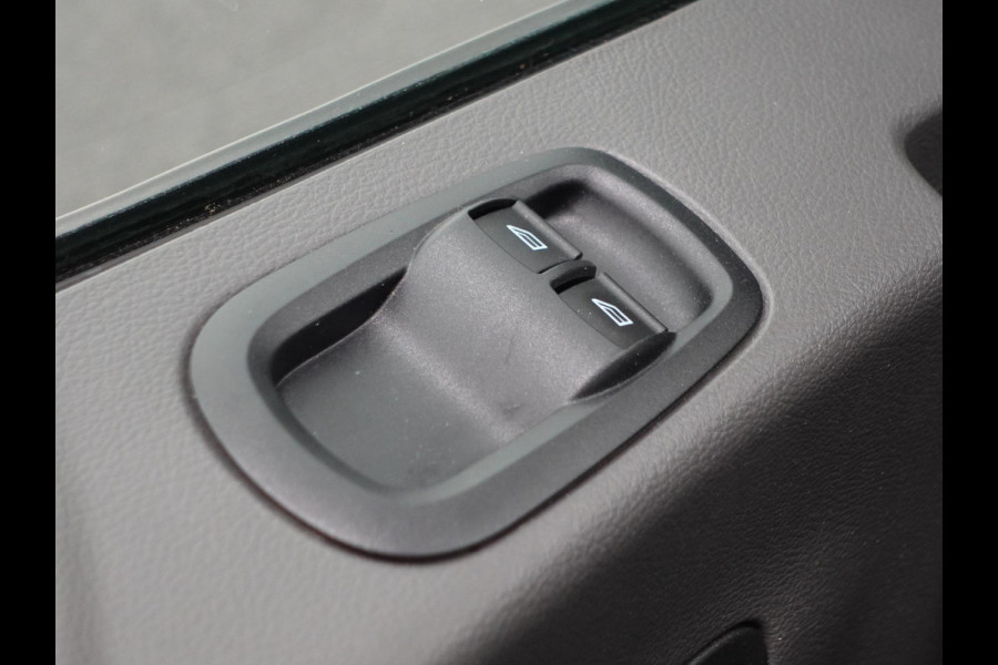 Ford Transit 310 2.0 TDCI L2H2 Trend Automaat Airco Bluetooth Camera Cruise Control