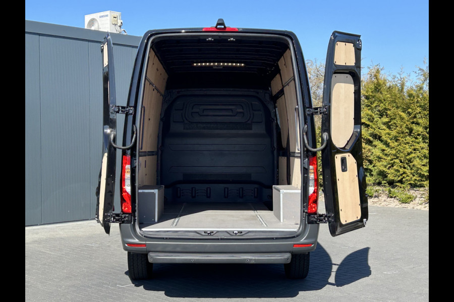 Mercedes-Benz Sprinter 317 CDI 170 PK / L2H2 / AIRCO / CRUISE / CAMERA / NAVIGATIE / 3-ZITS / 37.387 KM /