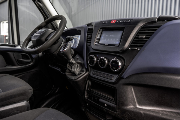 Iveco Daily 35S18D 375 | 3.0 180PK | Hiab 013 | 3.5T Trekgewicht | Automaat | Climate | Camera | Euro 6
