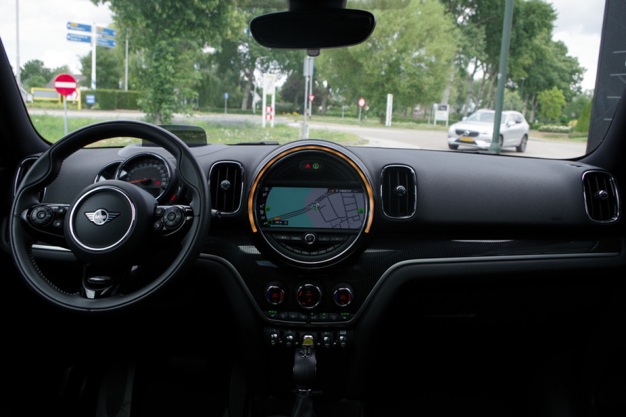MINI Countryman 1.5 Cooper ALL4 Chili 225 PK PHEV, Leder, Panoramadak, Memory, Harman/Kardon Sound, Adap. Cruise Control
