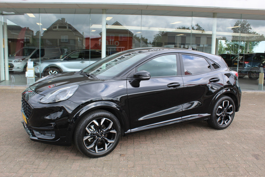 Ford Puma 1.0-125pk EcoBoost Hybrid ST-Line X. April 2024 ! Slechts 9.700km ! Autm. airco, navigatie, telefoonvoorb., camera, pdc v+a, parkeerassistent, LED verl., metallic lak, LM wielen, stoel-, stuur- en voorraamverw., lane- en sideassist, adapt. cruise cntrl etc