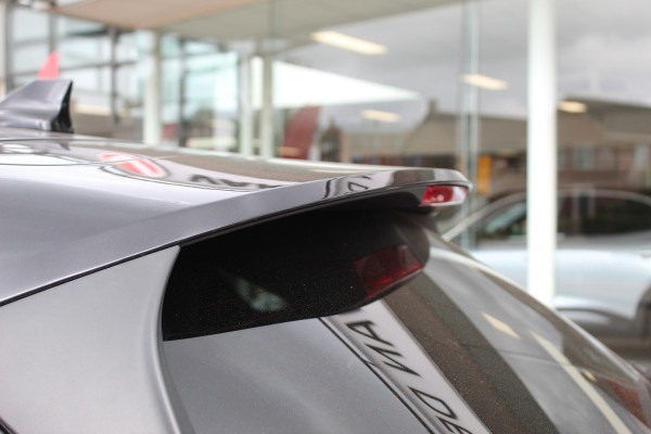 Ford Puma 1.0-125pk EcoBoost Hybrid ST-Line X. April 2024 ! Slechts 9.700km ! Autm. airco, navigatie, telefoonvoorb., camera, pdc v+a, parkeerassistent, LED verl., metallic lak, LM wielen, stoel-, stuur- en voorraamverw., lane- en sideassist, adapt. cruise cntrl etc