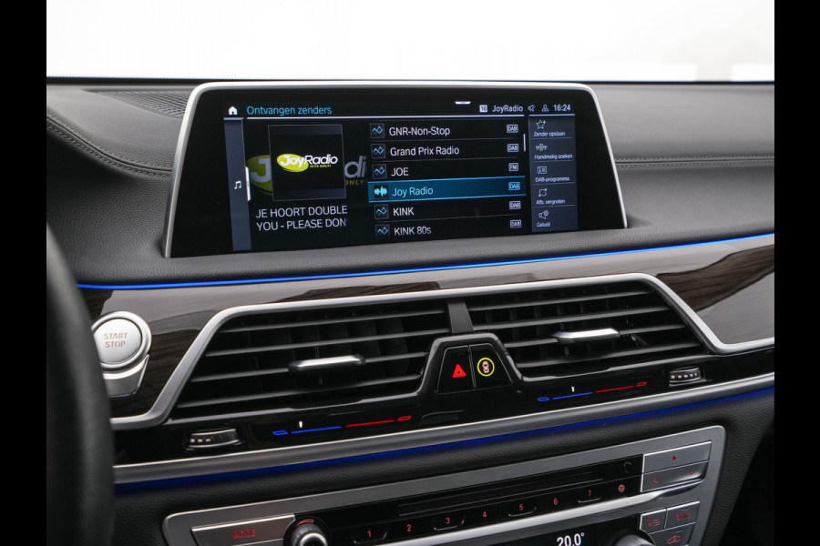 BMW 7 Serie 745e High Executive (INCL-BTW) *LASER-LED | EXCLUSIV-NAPPA-LEATHER | HEAD-UP | SOFT-CLOSE | BLIND-SPOT | MEMORY-PACK | DIGI-COCKPIT | KEYLESS | DAB+ | CAMERA | COMFORT-SEATS | AMBIENT-LIGHT | DAB | CARPLAY | 18"