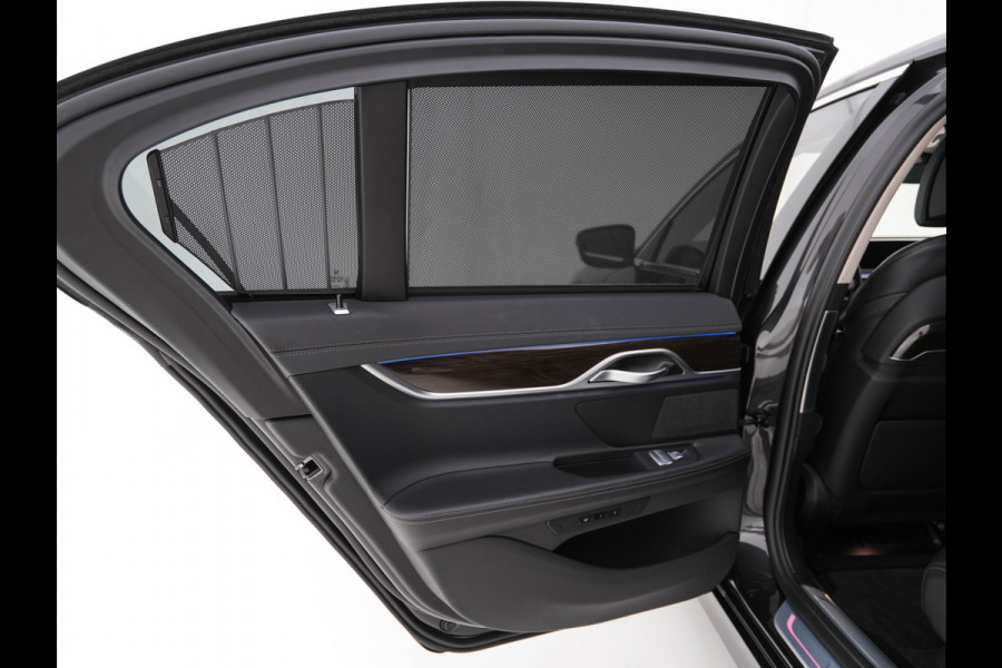 BMW 7 Serie 745e High Executive (INCL-BTW) *LASER-LED | EXCLUSIV-NAPPA-LEATHER | HEAD-UP | SOFT-CLOSE | BLIND-SPOT | MEMORY-PACK | DIGI-COCKPIT | KEYLESS | DAB+ | CAMERA | COMFORT-SEATS | AMBIENT-LIGHT | DAB | CARPLAY | 18"