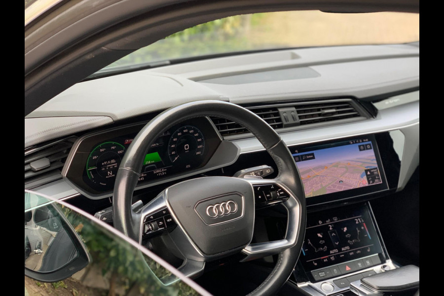 Audi e-tron E-tron 55 quattro Advanced |PANO|LEDER|FULL|BTW|HUD|INRUIL MOGELIJK
