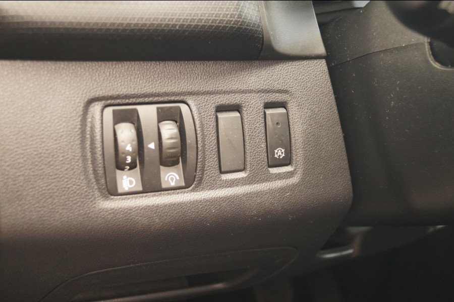 Renault Clio Estate 0.9 TCe 90pk Limited -NAVI-AIRCO-LED-