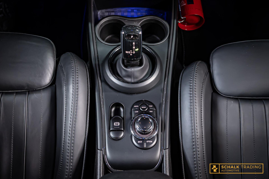 MINI Countryman 1.5 Cooper MINI Yours|Pano|E-Stoel|Acc|