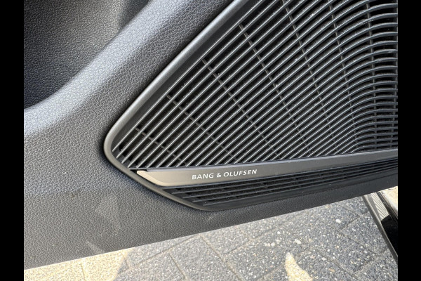 Audi A4 Limousine 2.0 TDI 3X S-Line | Panoramadak | Camera | DAB | Bang & Olufsen |