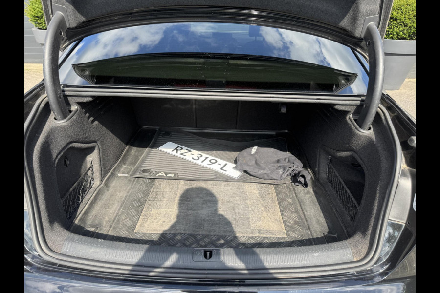 Audi A4 Limousine 2.0 TDI 3X S-Line | Panoramadak | Camera | DAB | Bang & Olufsen |