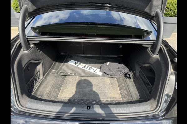 Audi A4 Limousine 2.0 TDI 3X S-Line | Panoramadak | Camera | DAB | Bang & Olufsen |